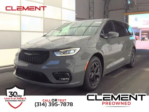 Gray 2022 Chrysler Pacifica Hybrid Limited for sale in St. Charles, MO