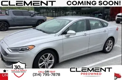 2018 Ford Fusion SE FWD's photo