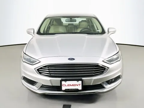 Photos of 2018 Ford Fusion SE for sale in St. Charles, MO at Clement Supercenter