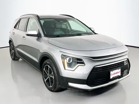 Another view of 2023 Kia Niro Plug-In Hybrid EX for sale in St. Charles, MO at Clement Supercenter