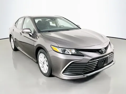 More photos of 2023 Toyota Camry LE at Clement Supercenter, MO