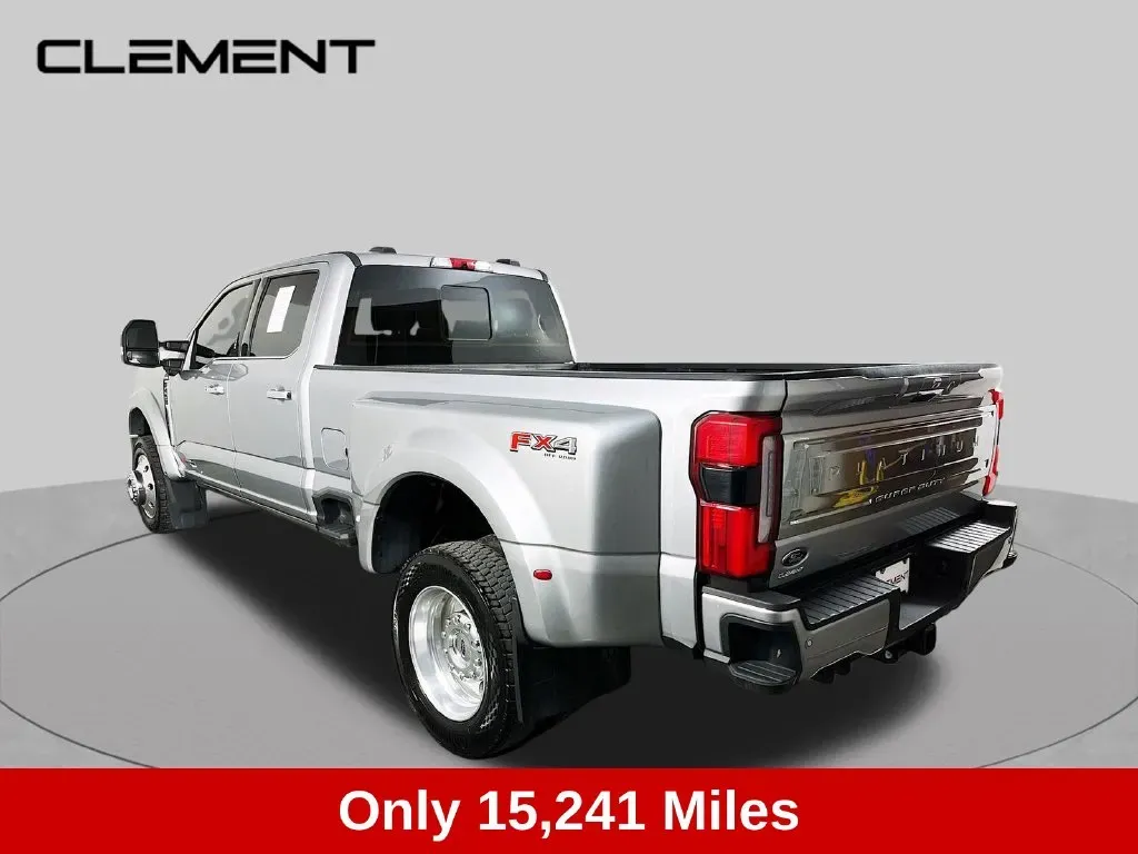 Ford F-450SD photo 8