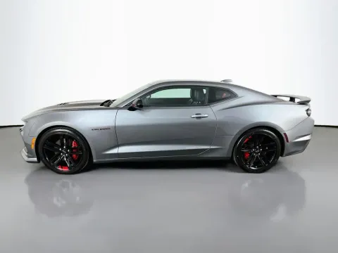 More photos of 2021 Chevrolet Camaro SS at Clement Supercenter, MO