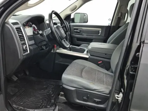 More photos of 2019 Ram 1500 Classic Warlock at Clement Supercenter, MO