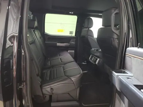 More photos of 2023 Ford F-450SD Platinum at Clement Supercenter, MO