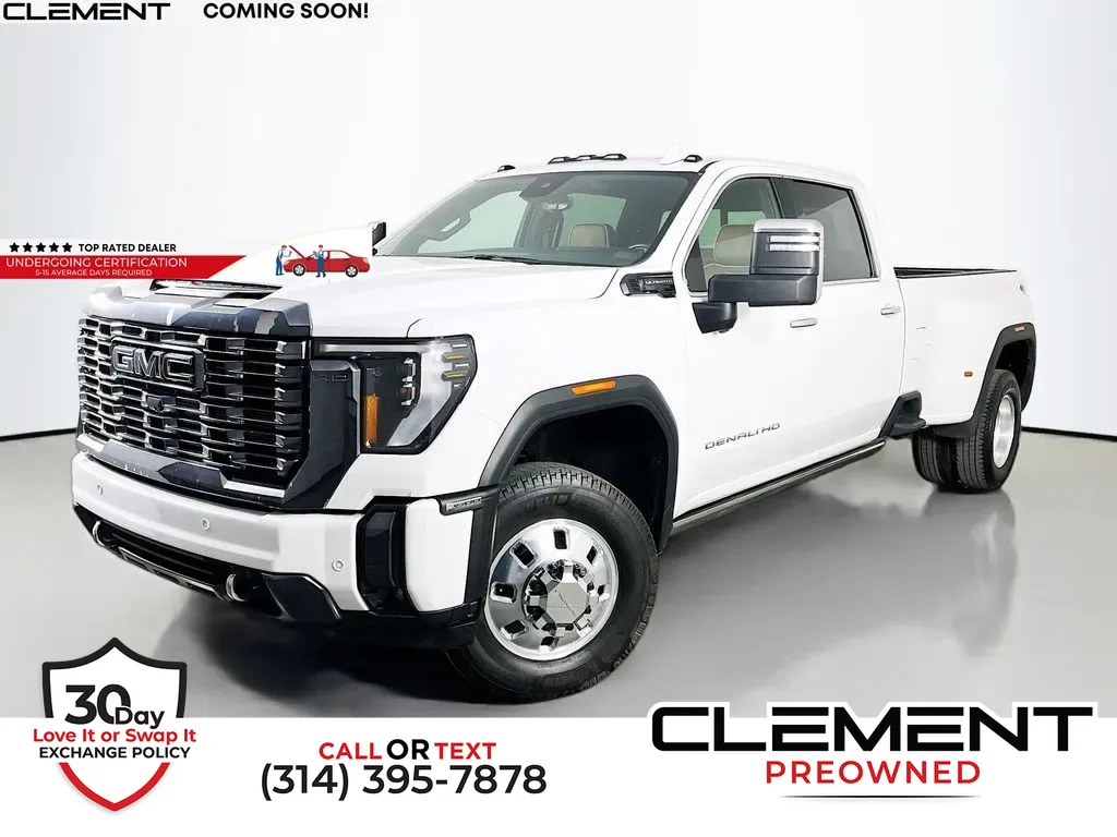 2024 GMC Sierra Denali Ultimate 4WD Crew Cab Long Box SR's photo