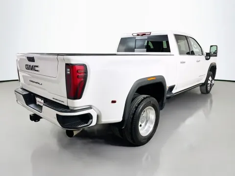More photos of 2024 GMC Sierra 3500HD Denali Ultimate at Clement Supercenter, MO
