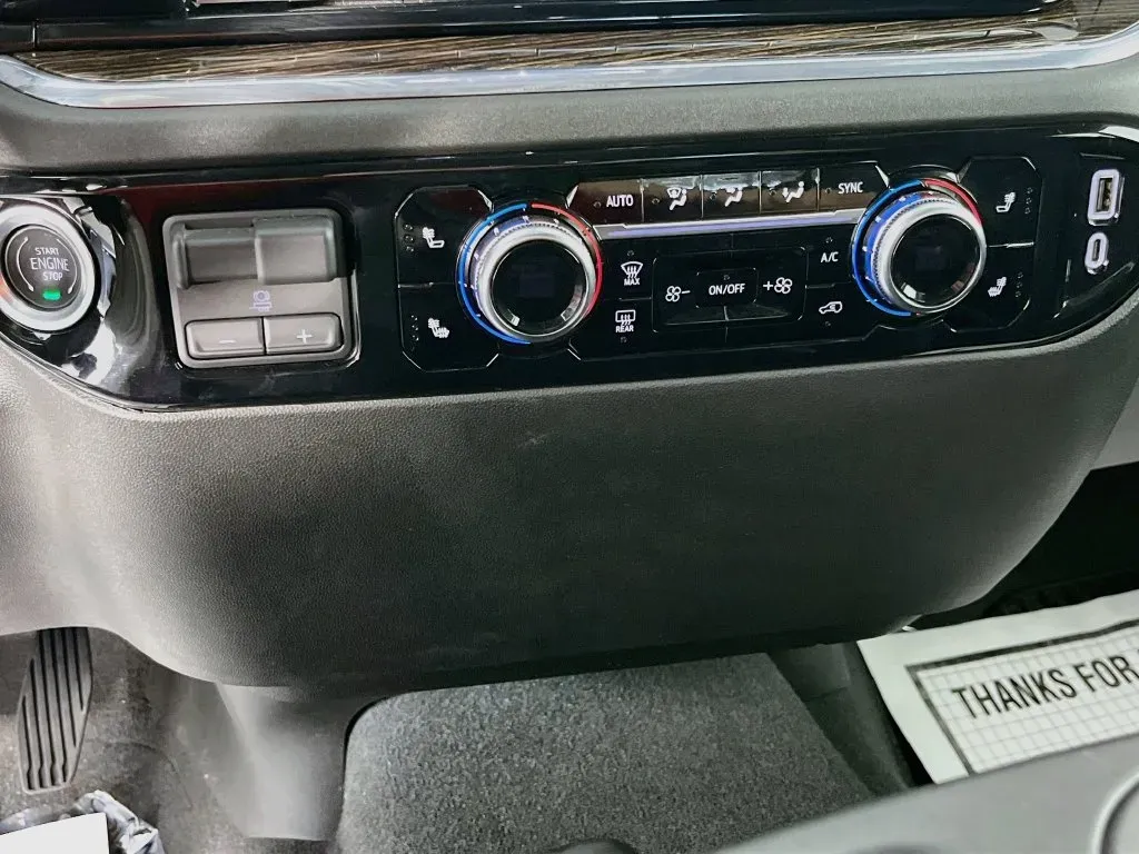 GMC Sierra photo 20