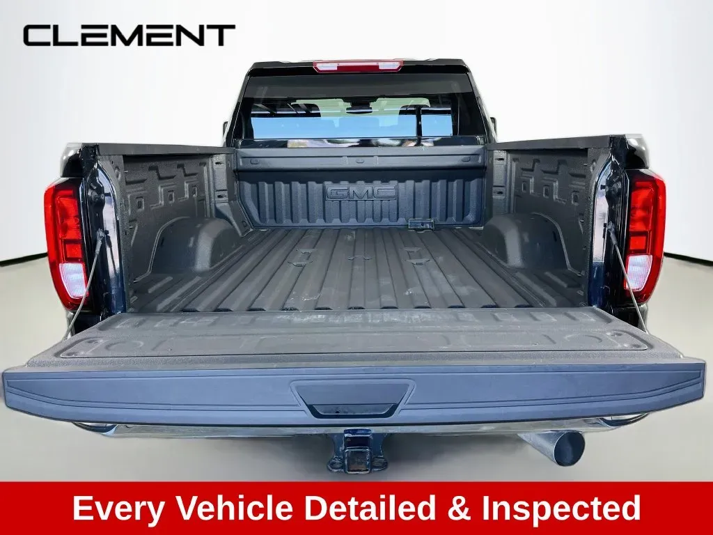 GMC Sierra photo 9