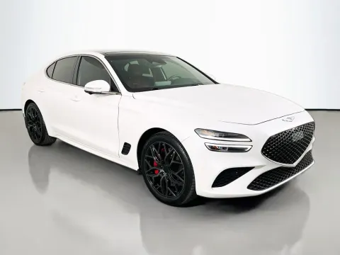 More photos of 2023 Genesis G70 3.3T at Clement Supercenter, MO