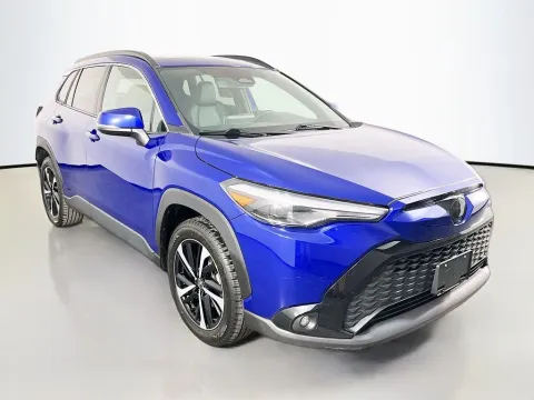 More photos of 2024 Toyota Corolla Cross Hybrid XSE at Clement Supercenter, MO