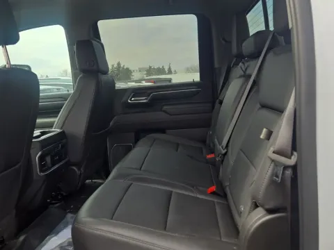 More photos of 2024 GMC Sierra 2500HD SLT at Clement Supercenter, MO