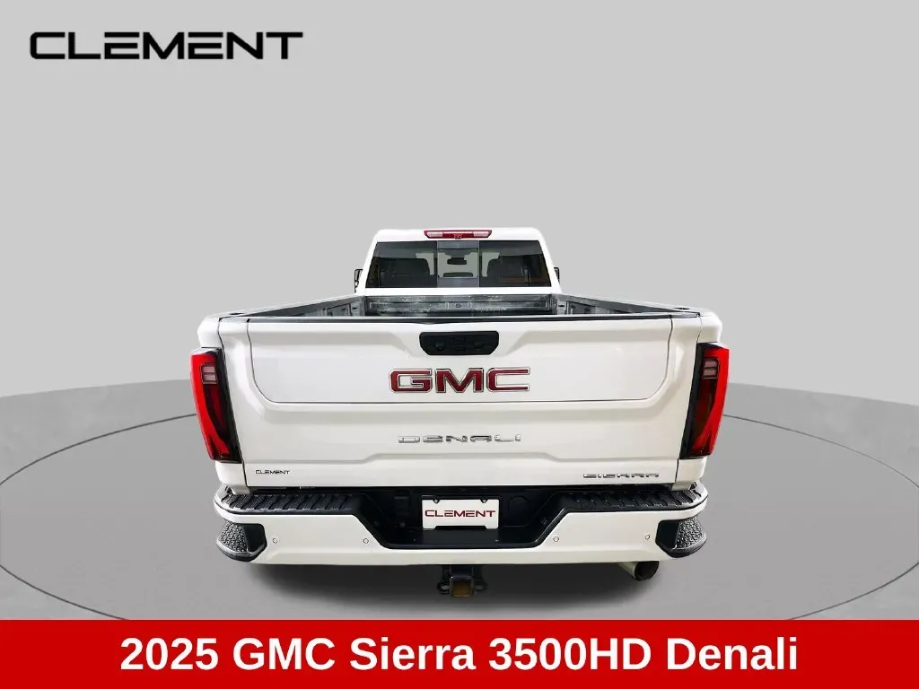GMC Sierra photo 7