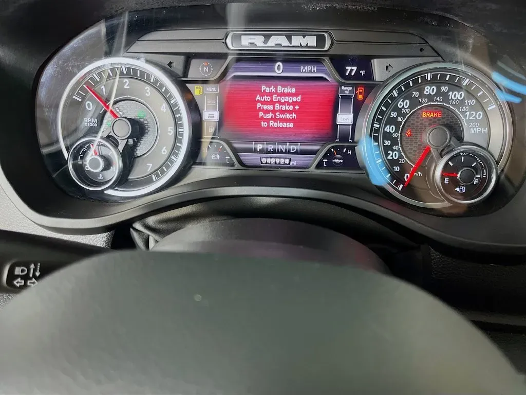 Ram 1500 photo 16