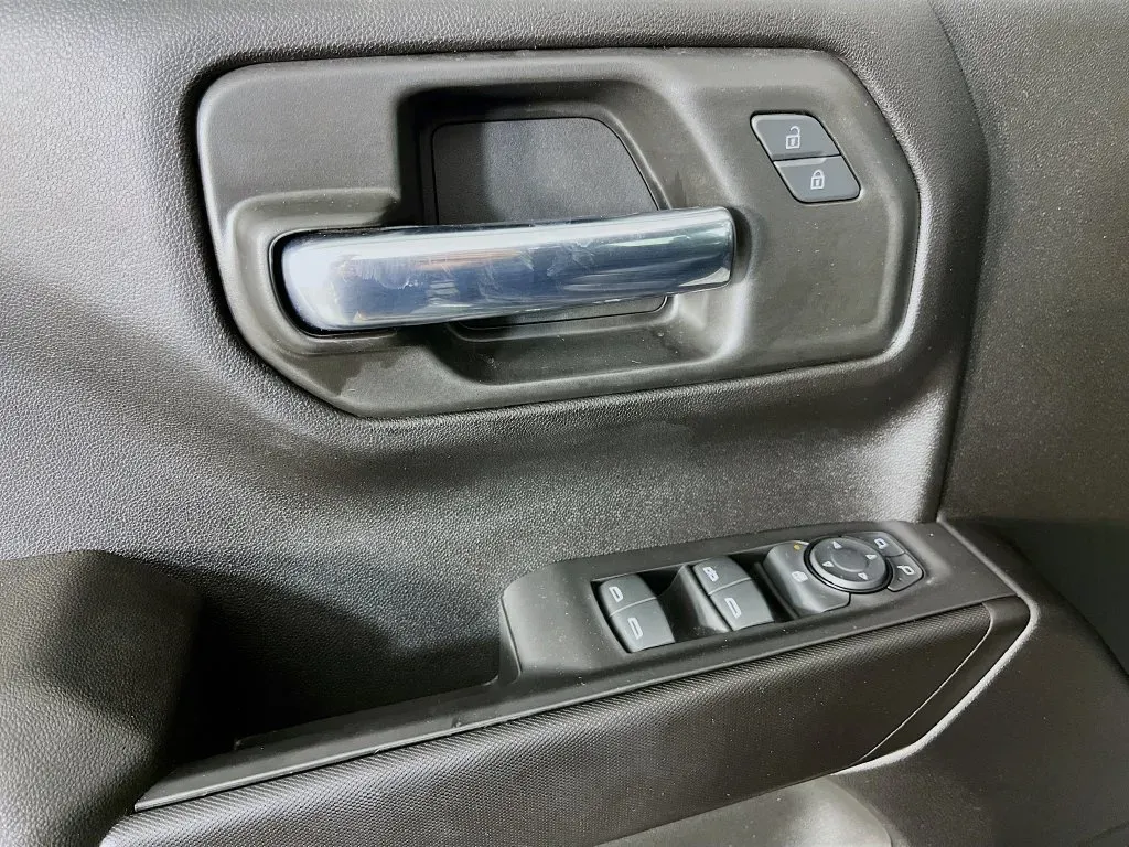 GMC Sierra photo 20