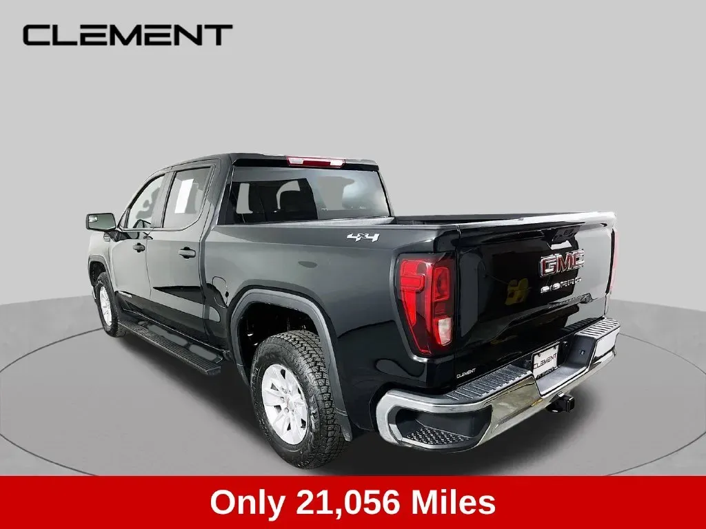 GMC Sierra photo 8