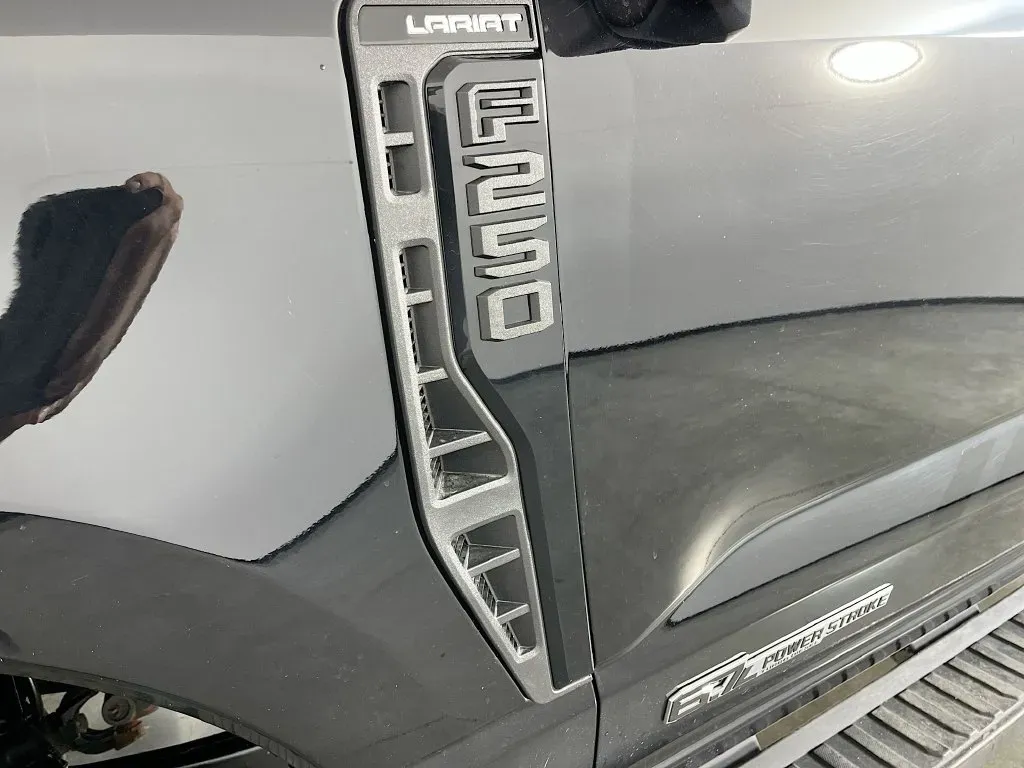 Ford F-250SD photo 41