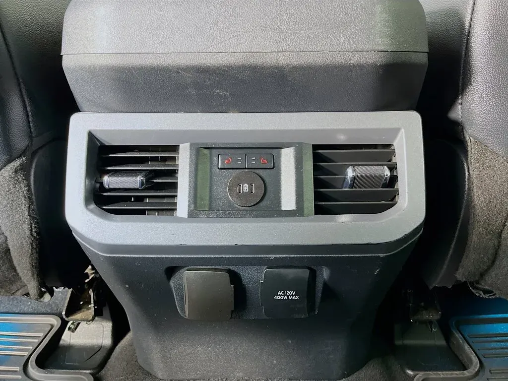 Ford F-250SD photo 35