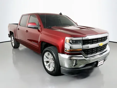Another view of 2016 Chevrolet Silverado 1500 LT for sale in St. Charles, MO at Clement Supercenter
