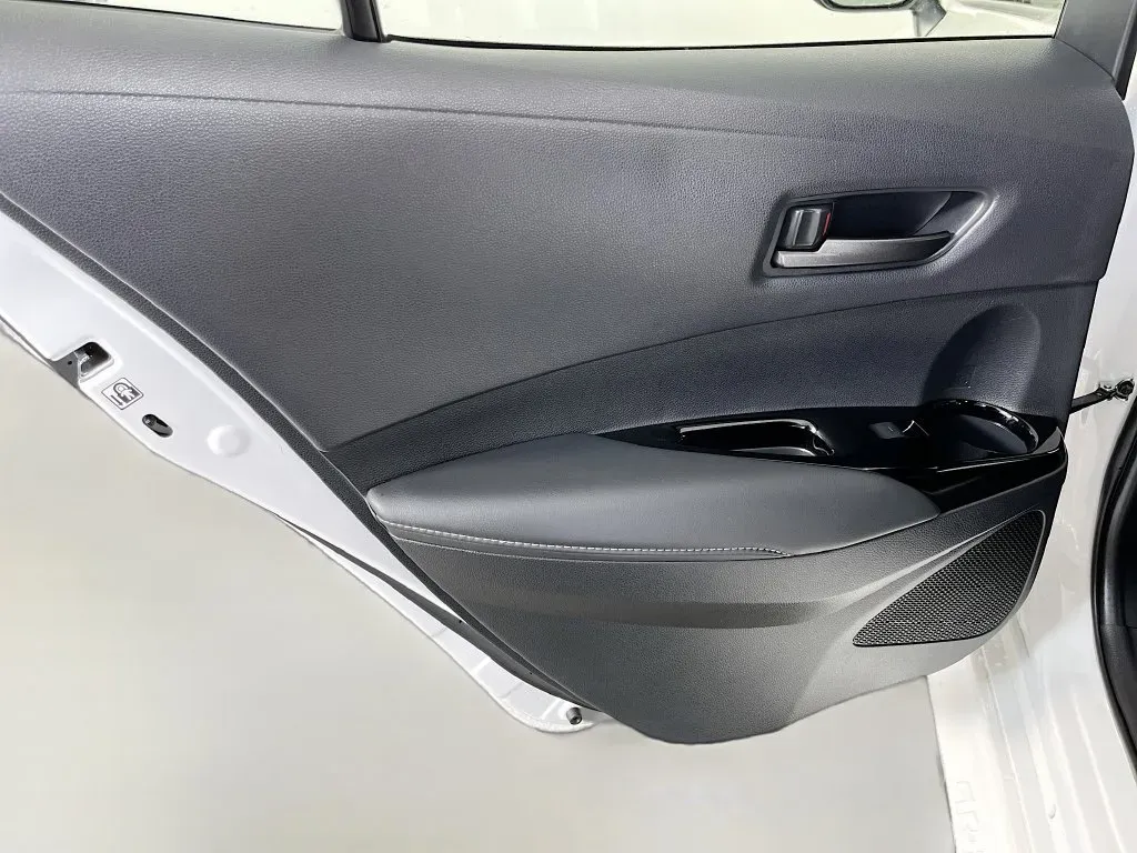 Toyota GR Corolla photo 27
