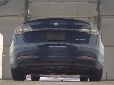 More photos of 2021 Tesla Model 3 Performance at Clement Supercenter, MO