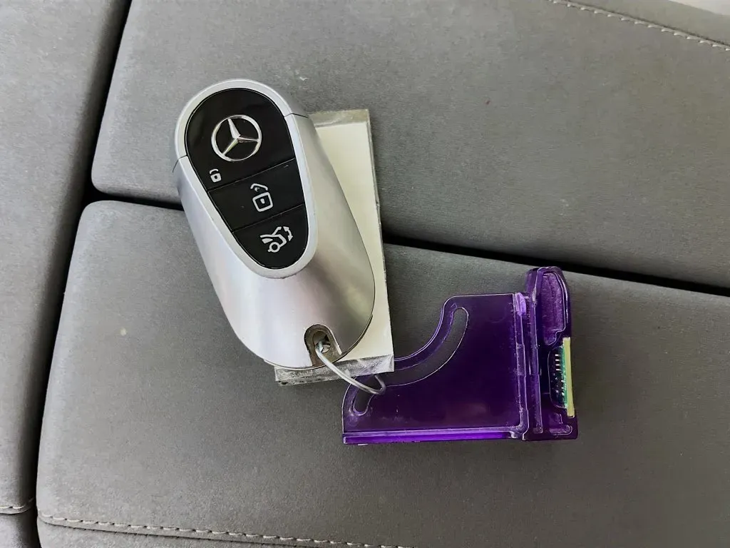 Mercedes-Benz EQS photo 21