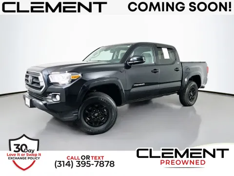 Black 2022 Toyota Tacoma SR5 for sale in St. Charles, MO