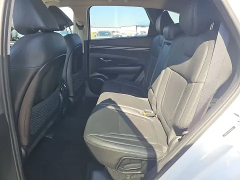 More photos of 2023 Hyundai Tucson SEL at Clement Supercenter, MO