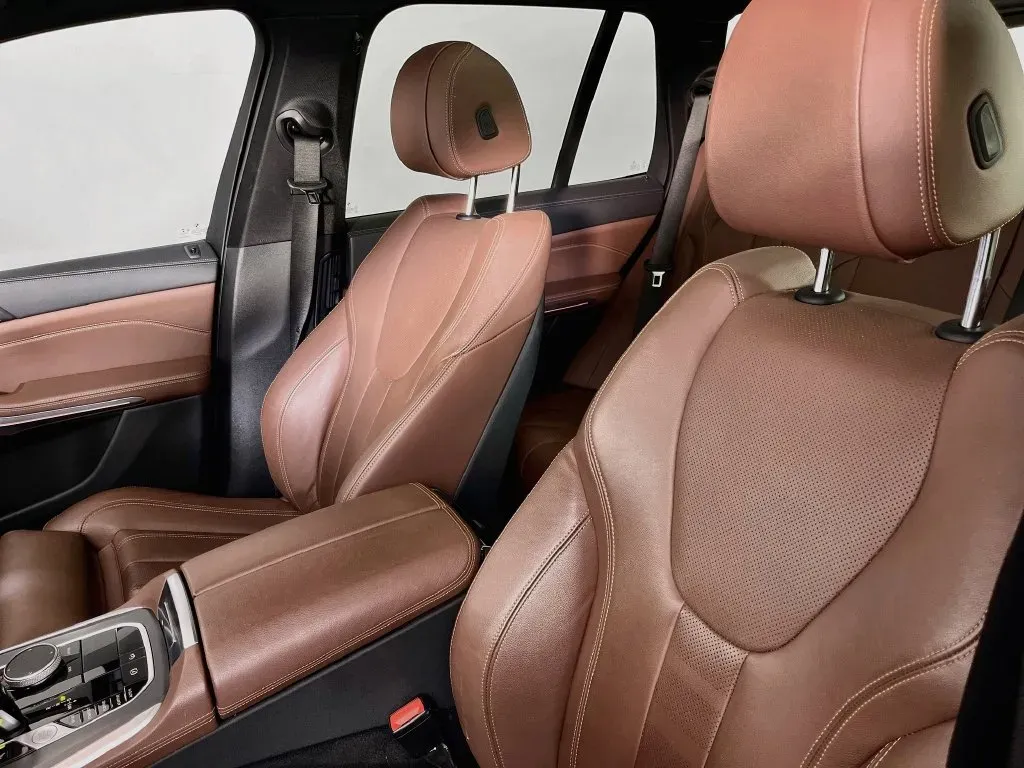 BMW X5 photo 28