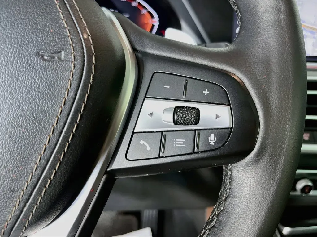 BMW X5 photo 16