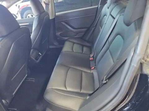 More photos of 2023 Tesla Model 3 at Clement Supercenter, MO