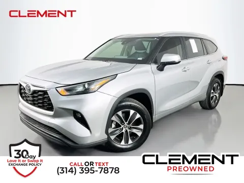 Silver 2025 Toyota Highlander XLE for sale in St. Charles, MO