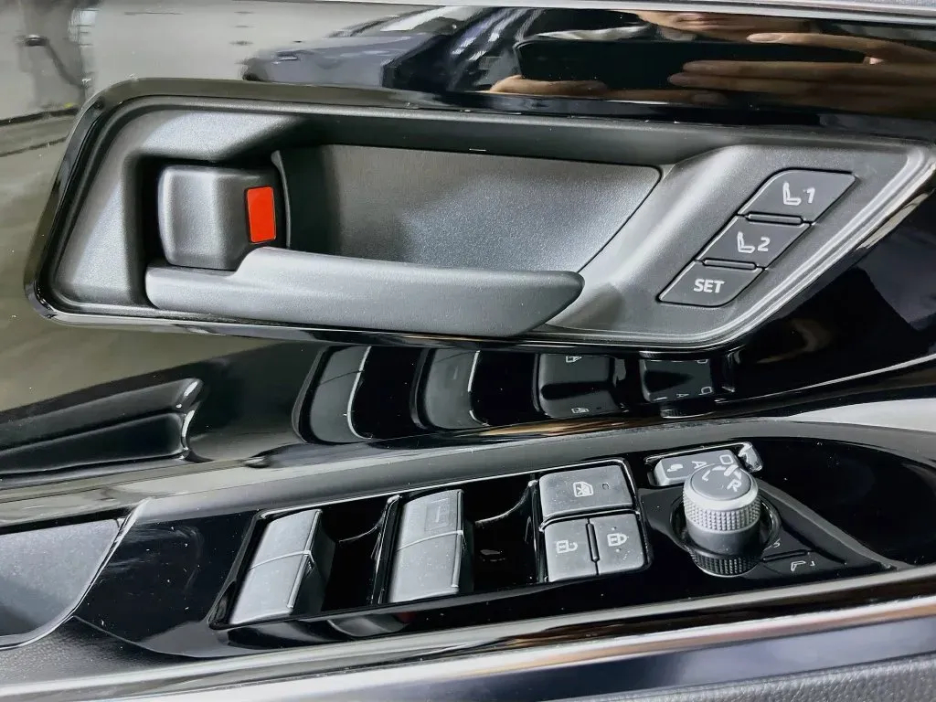 Subaru Solterra photo 20