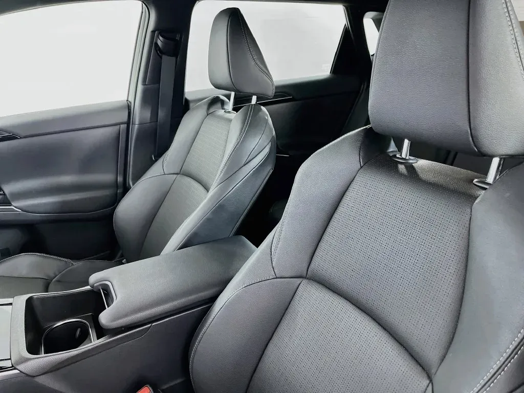 Subaru Solterra photo 25