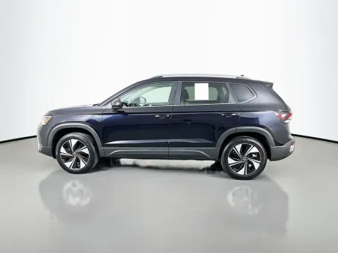 More photos of 2025 Volkswagen Taos 1.5T SE at Clement Supercenter, MO