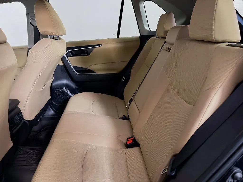 Toyota RAV4 photo 27
