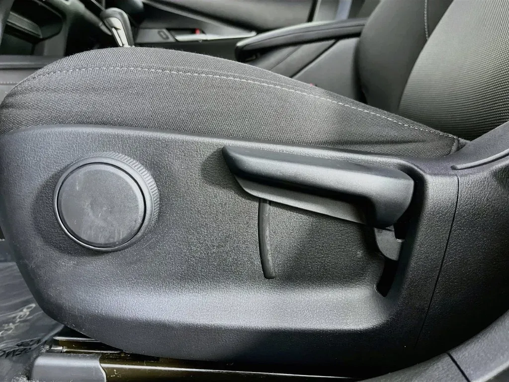 Mazda CX-30 photo 23