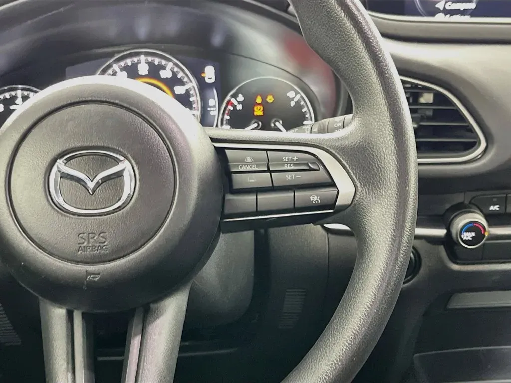 Mazda CX-30 photo 14