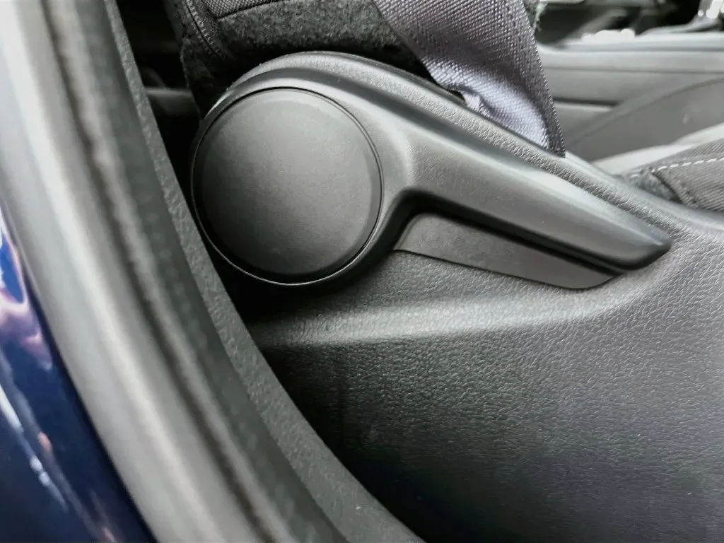 Mazda CX-30 photo 28