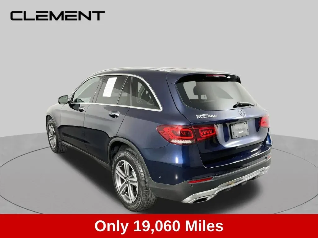 Mercedes-Benz GLC photo 8