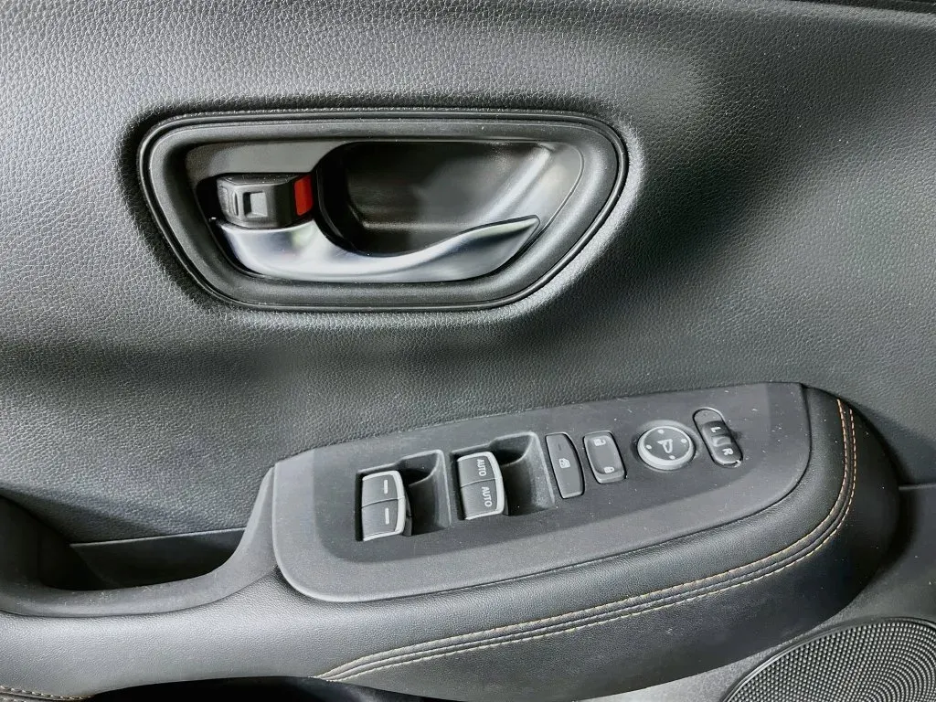 Honda HR-V photo 20
