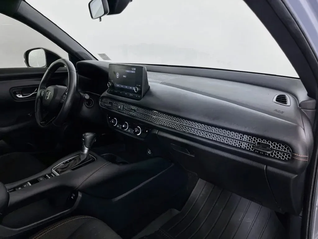 Honda HR-V photo 27