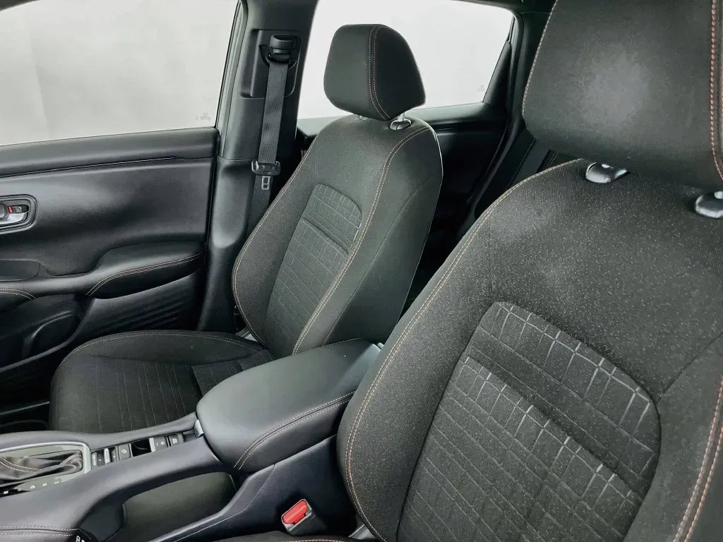 Honda HR-V photo 23