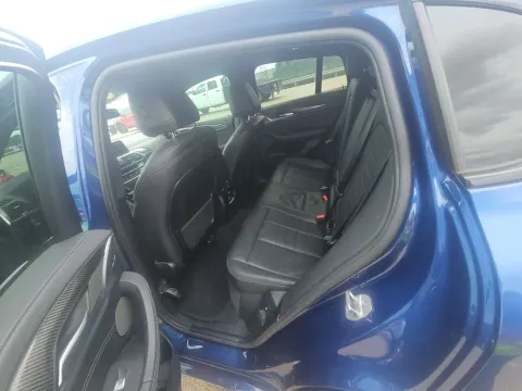 More photos of 2021 BMW X4 M40i at Clement Supercenter, MO
