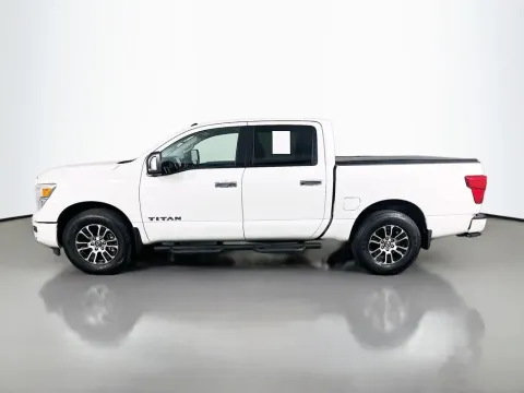 More photos of 2021 Nissan Titan SV at Clement Supercenter, MO