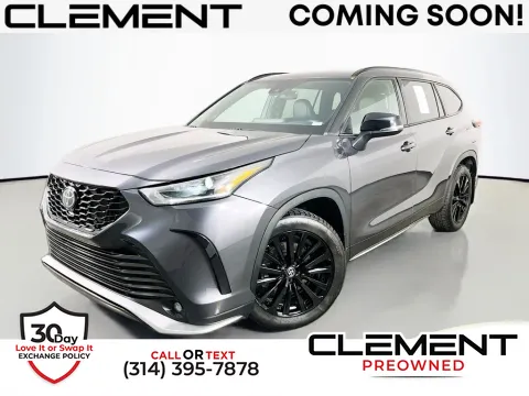 Blue 2024 Toyota Highlander XSE for sale in St. Charles, MO