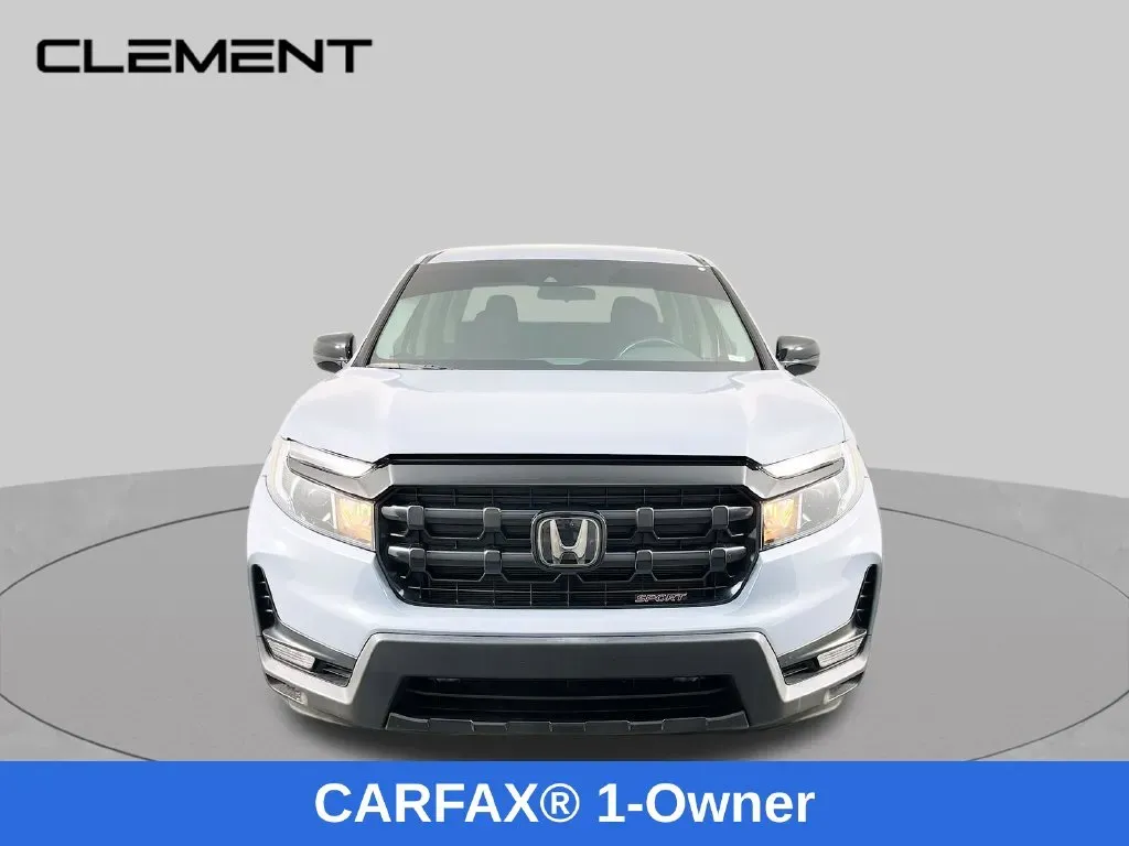 Honda Ridgeline photo 2