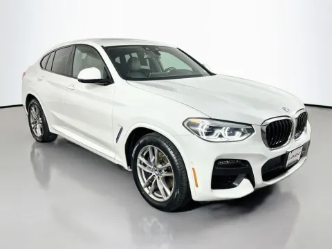 Another view of 2021 BMW X4 xDrive30i for sale in St. Charles, MO at Clement Supercenter