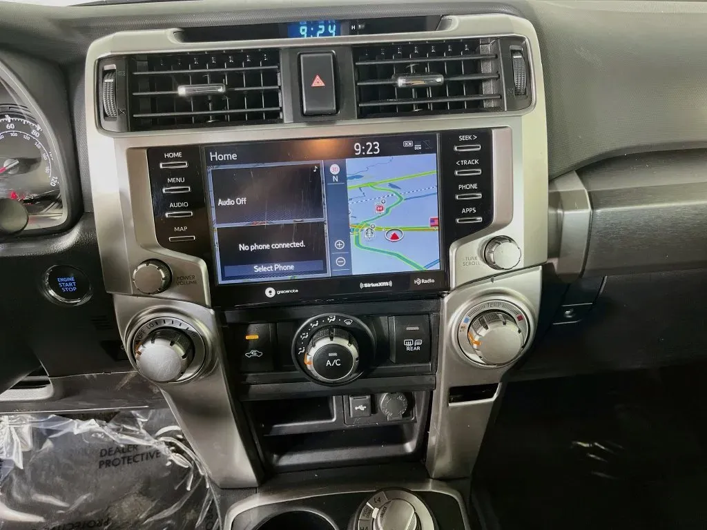 Toyota 4Runner photo 20