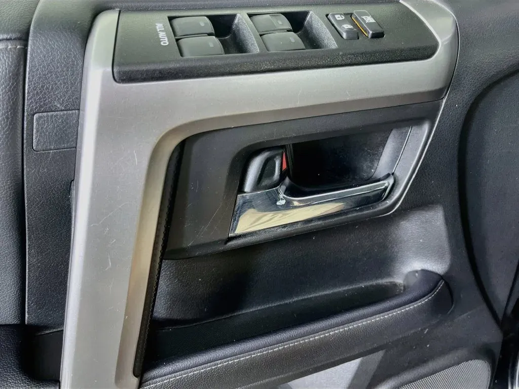 Toyota 4Runner photo 22